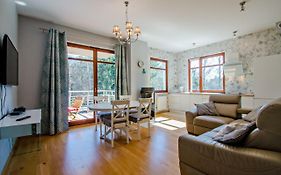 Grand Apartments